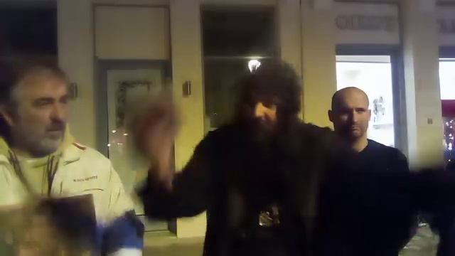 ΚΑΙ ΟΥ ΜΙΣΕΙ... смотреть онлайн