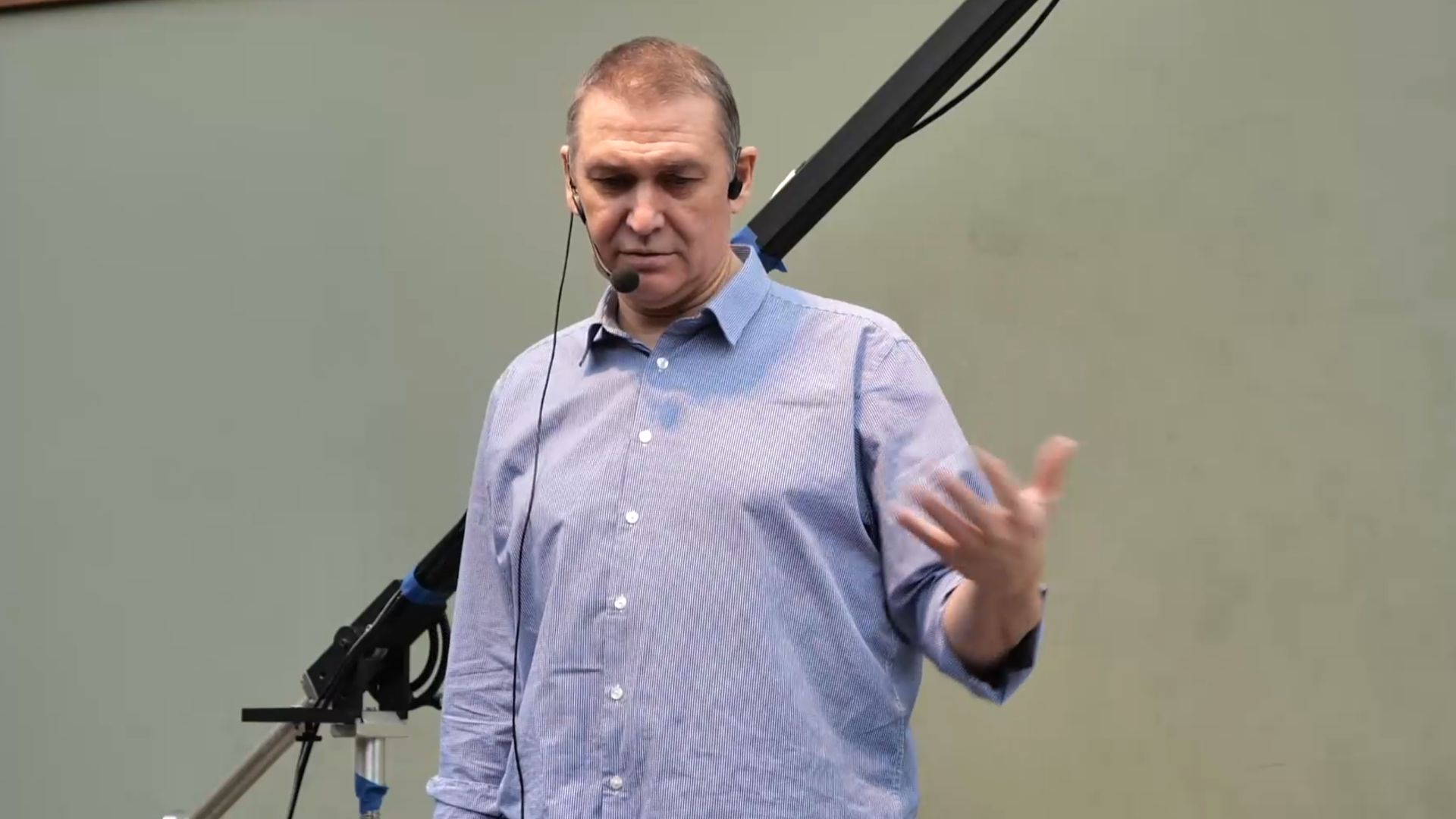 Антон Батов, мастер-класс в Академии смотреть онлайн