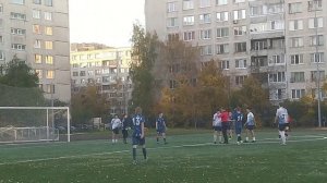Сын получил красную карточку. Футбольный сезон закрыт