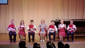 13 Русская народная песня «Валенки», аранж. Ассылова А.В., исп. образцовый коллектив ансамбль ложкар