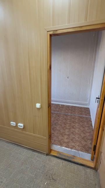 БЦ «МИР», 4 этаж, площадь 11.3 кв.м + 10.2 кв.м