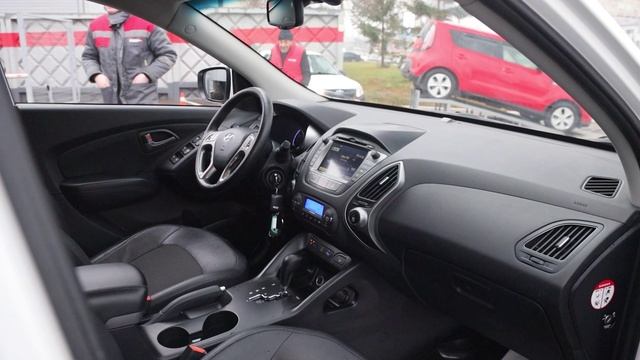 Hyundai ix35 смотреть онлайн