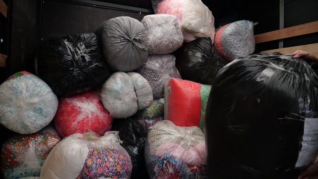 "Жизнь столицы". Гуманитарный груз Юрий Зорин. смотреть онлайн