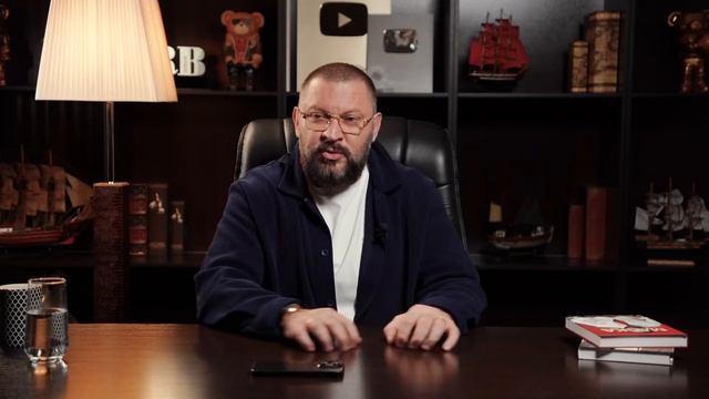 5 привычек, которые делают женщину в ЛЮБОМ возрасте ПРИТЯГАТЕЛЬНОЙ! смотреть онлайн