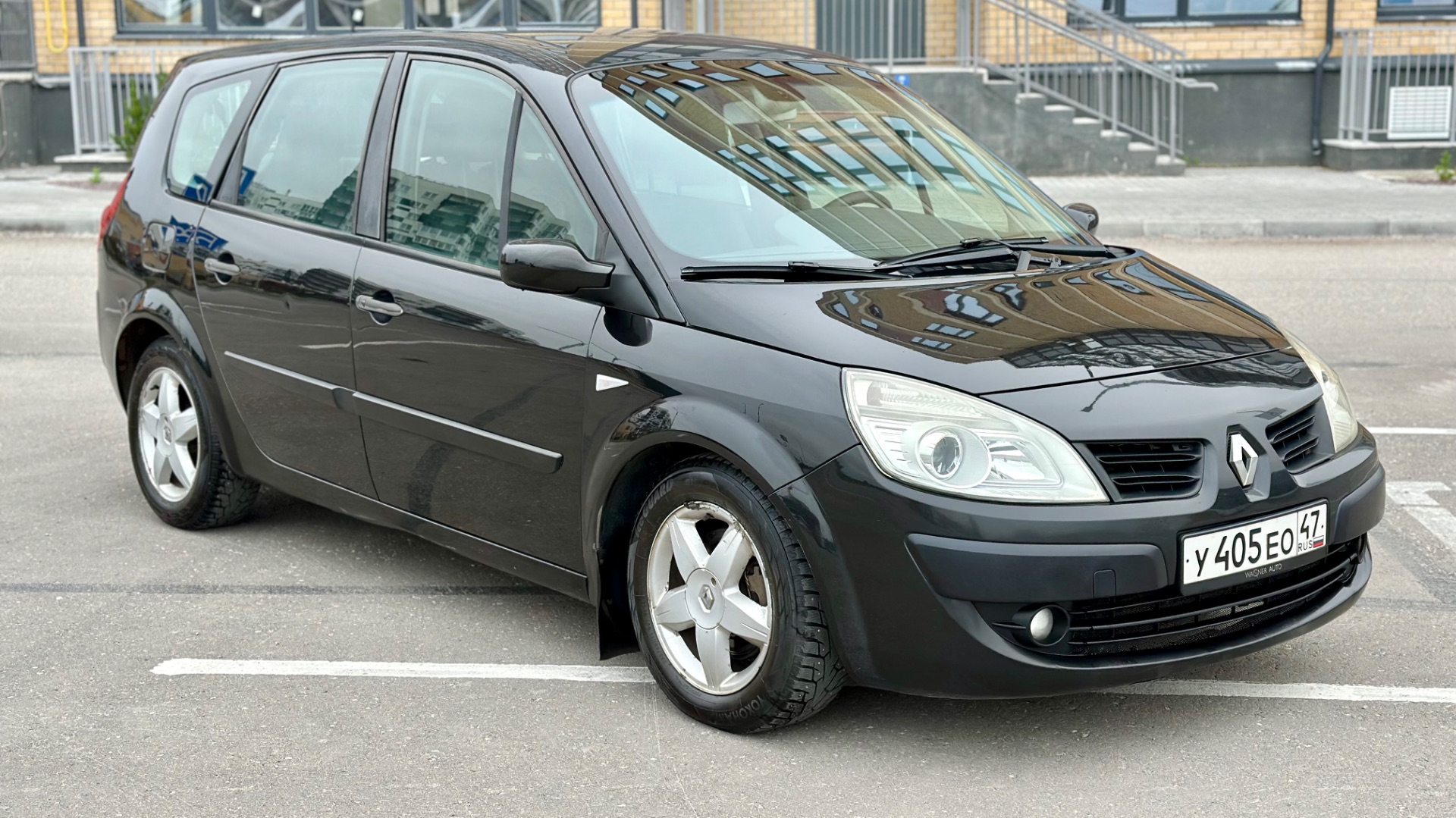 Renault GrandScenic смотреть онлайн