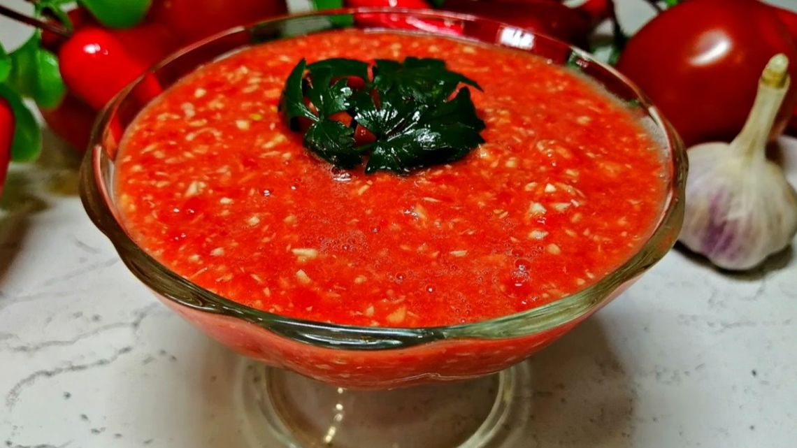 ХРЕНОВИНА (Хренодер, горлодер) Самый простой рецепт, очень нравится моей БАБУШКЕ)