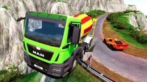 МУЛЬТИКИ ПРО МАШИНКИ. ГРУЗОВИКИ MAN ЛЕТЯТ С ОГРОМНОГО ОБРЫВА. ПРОВЕРКА ПРОЧНОСТИ.