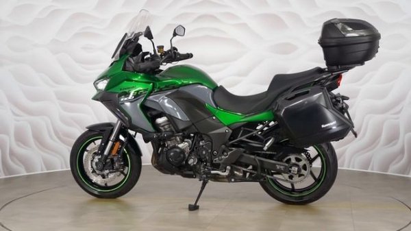 Kawasaki Versys 1000 vin LZT00D-000737
