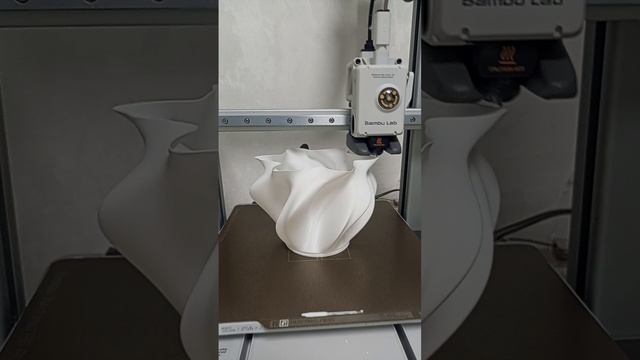 Процесс печати плафона для ночника на 3Д принтере из ПЛА пластика часть 2 смотреть онлайн