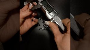 Саморезы крепления пластика с закладной пластиной (комплект). Видеообзор.