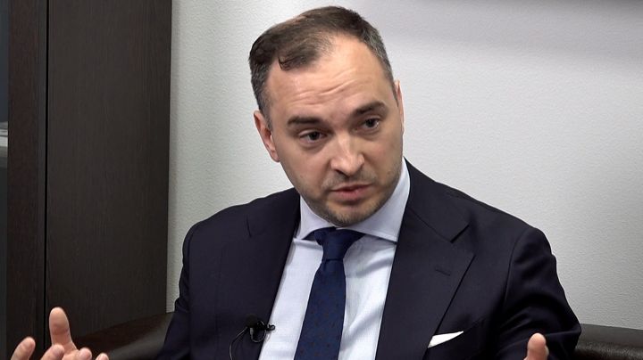 Никита Таганович: наша цель - увеличить потребление алюминия в России смотреть онлайн