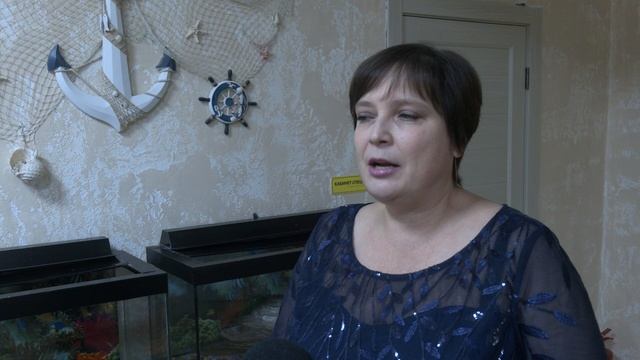 Творческую встречу с учащимися центра для несовершеннолетних провели музыканты Свер-кой филармонии. смотреть онлайн