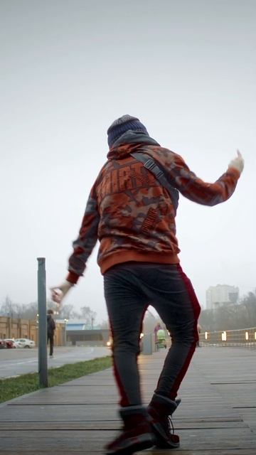 #танцы #танец #танцор #искусство #москва #музыкант #музыка #стиль #танцуйпокамолодой #dance #dancer смотреть онлайн