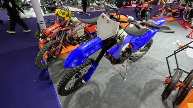 Мотоциклы ORANGE POWER. Выставка CIMA MOTOR. Часть 34 смотреть онлайн