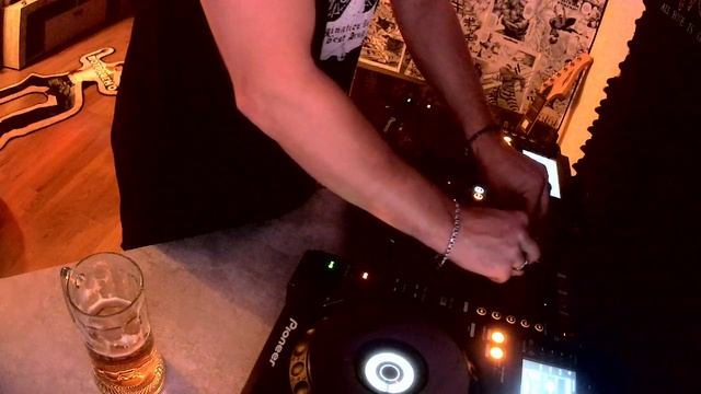 Miles Cinctus - Dubstep