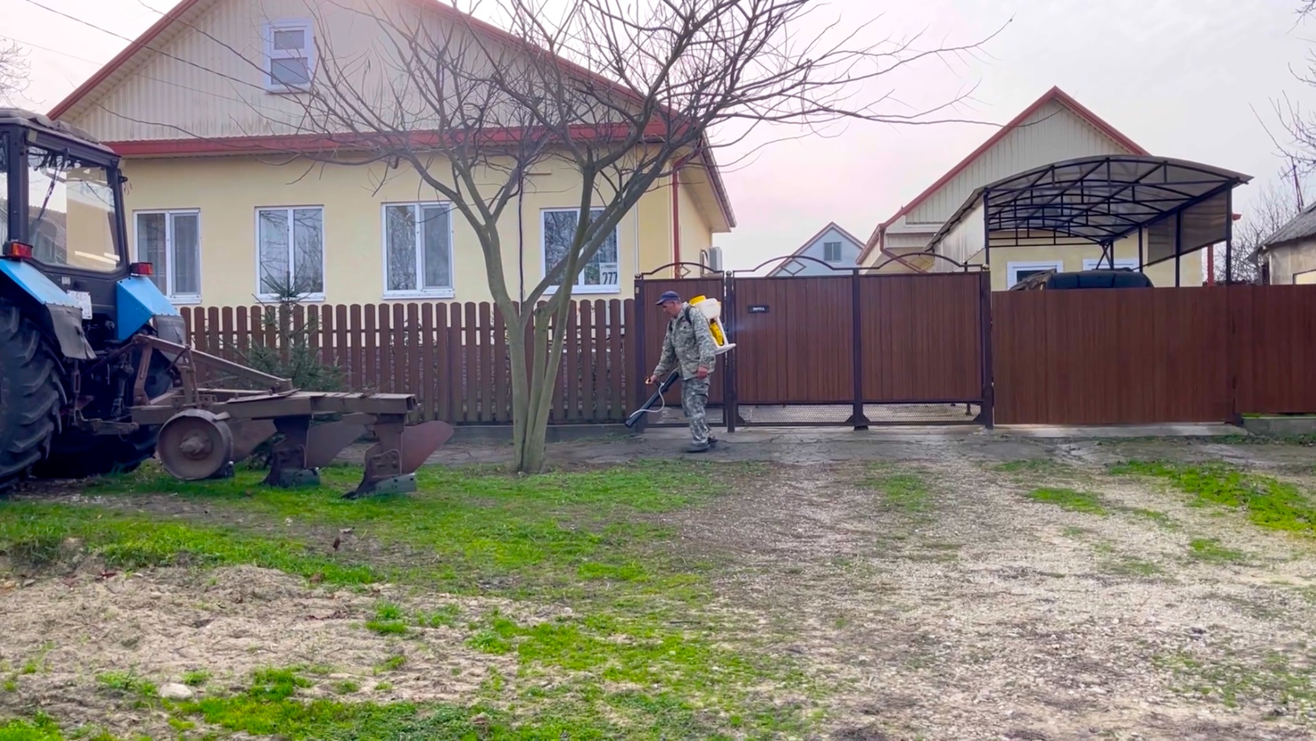 Дом нашей мечты на Юге | Хозяйство и огород в радость | Обработали сад смотреть онлайн