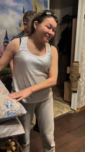 ЛУЧШАЯ ХОЗЯЙКА! ЗАБОТЛИВАЯ ВАЛЯ И МОНГОЛ ЛЮБЯТ ДРУГ ДРУГА