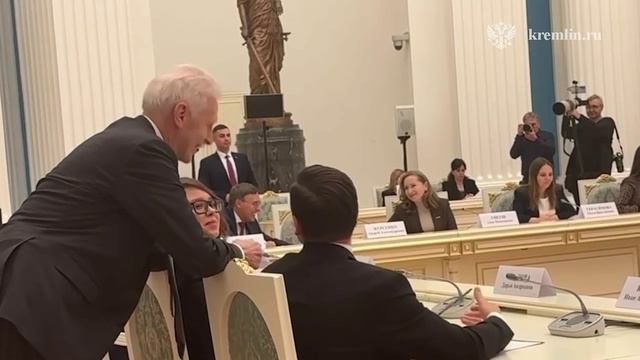Встреча с участниками V Конгресса молодых учёных смотреть онлайн