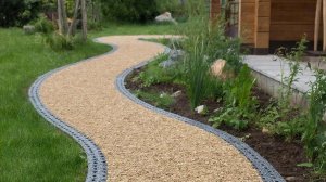 Садовые дорожки нового поколения: никаких трещин и луж, бетон не нужен