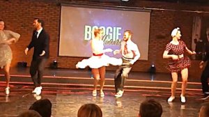 Шоу-вуги в стиле буги-вуги — три пары! #Танцы
