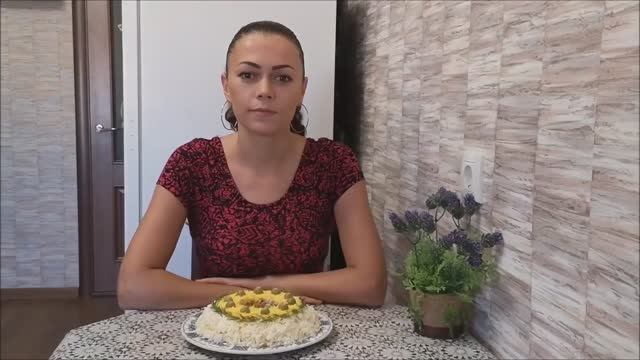 Салат НА НОВЫЙ ГОД Салат с ветчиной НОВОГОДНИЙ СТОЛ. Попробуйте и удивите своих гостей! смотреть онлайн