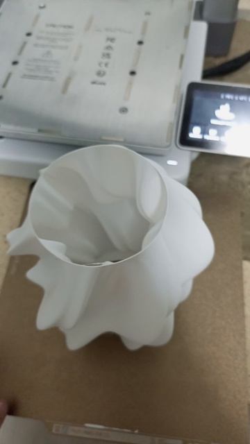 Изготовление плафона для настольного ночника 3D печать на принтере смотреть онлайн