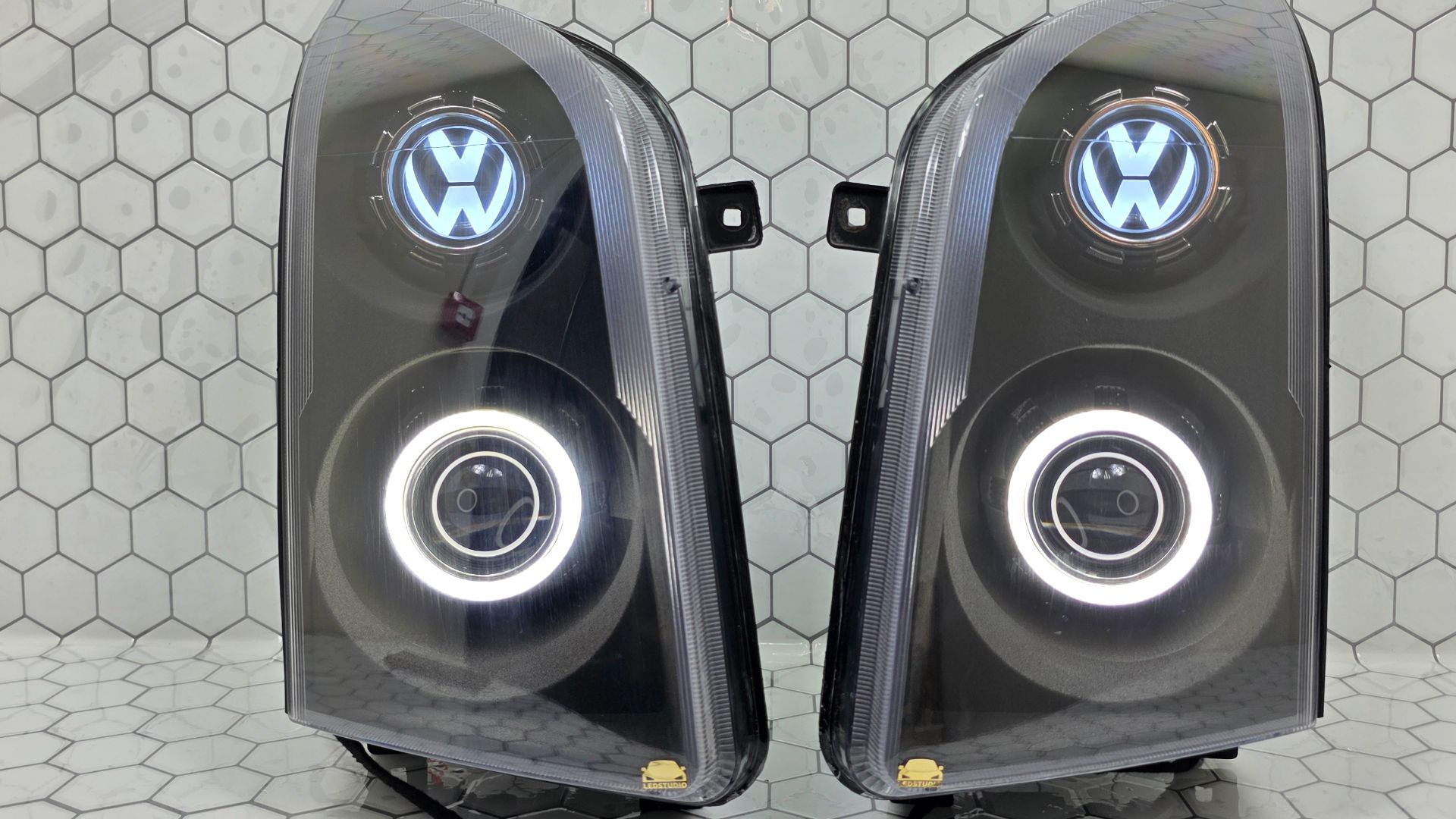 Volkswagen Crafter тюнинг фары от Ledstudio смотреть онлайн