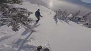 Скоростной спуск на сноуборде. Фрирайд в Ревелстоке, Канада