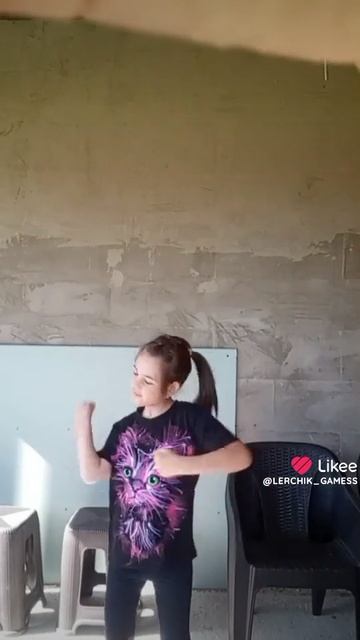 танцульки от LERCHIK_GAMES ♥️ шорс