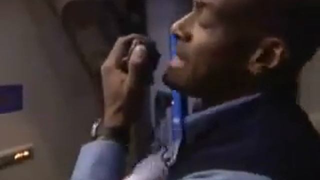 Worlds coolest flight attendant Video смотреть онлайн