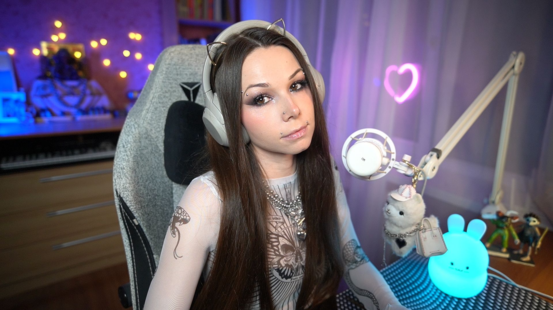 ✨ВЕЧЕРНЯЯ АЛИСОТЕРАПИЯ✨ | #общение #ламповыйстрим #девушкастримит смотреть онлайн