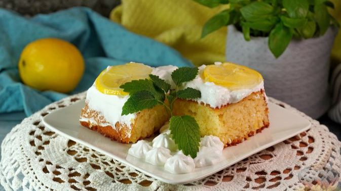 Цитрусовый манник по-гречески. ЛИМОННЫЙ РАВАНИ С БЕЛКОВЫМ КРЕМОМ смотреть онлайн