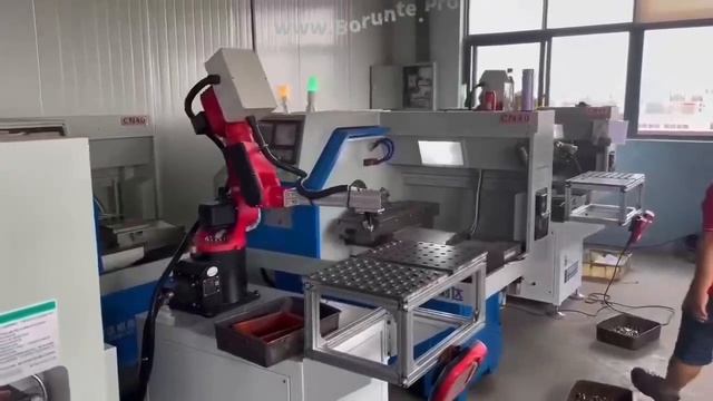 C44. СNC_15. Два токарных ЧПУ и один промышленный робот BORUNTE