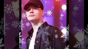 Скажи моей милой земле, Что я в неё с детства влюблен, Как в этот малиновый звон