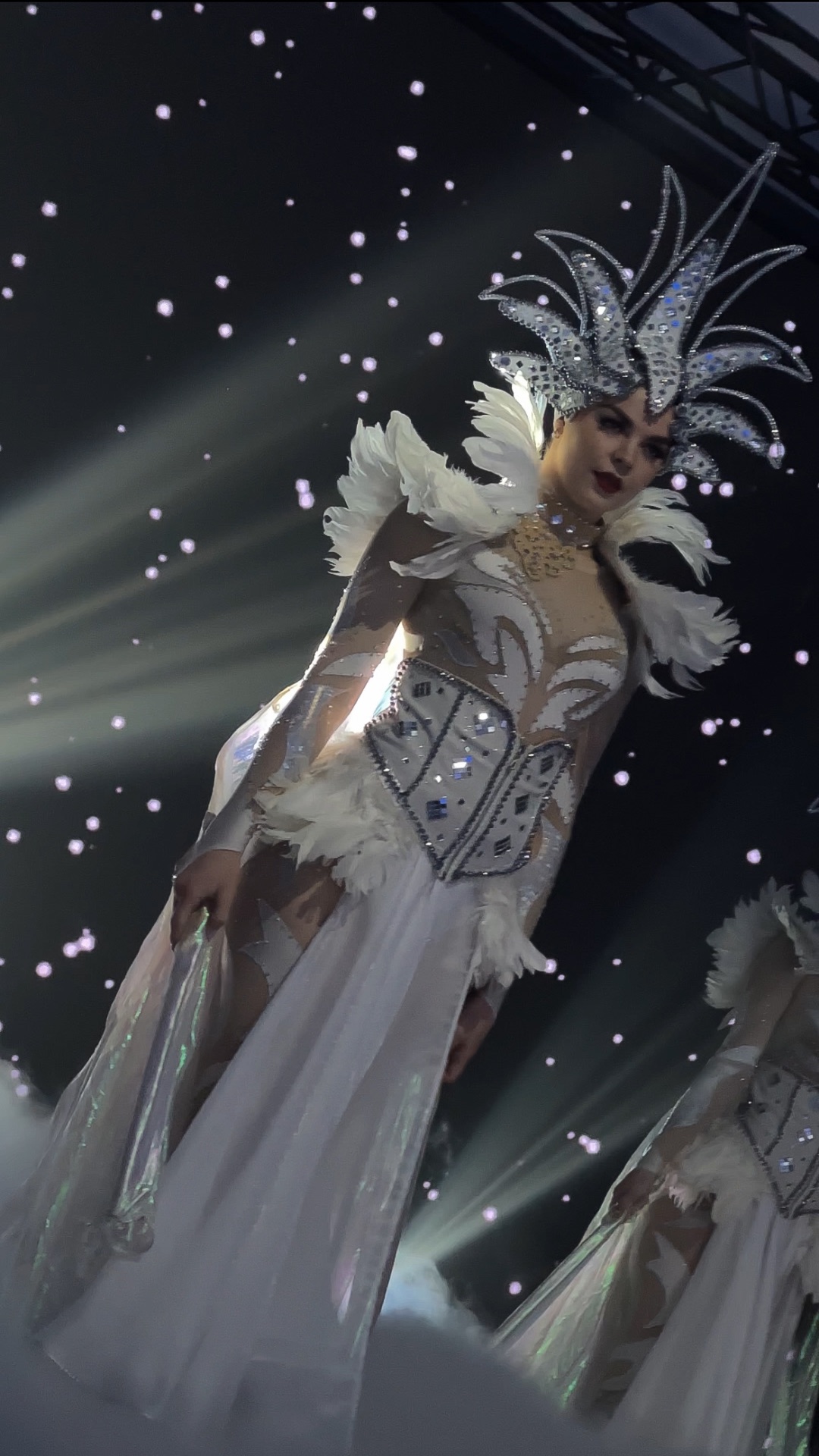 Barbie Show Снежные королевы смотреть онлайн