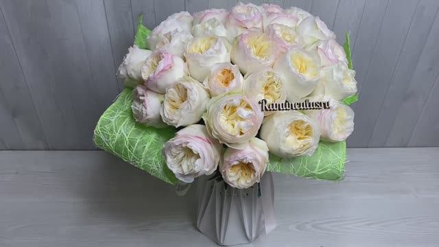 Букет из 35 роз Аврора Гарденс смотреть онлайн