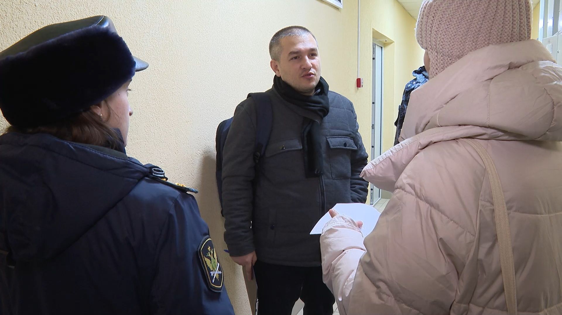 (12+) Плати по счетам: мытищинские приставы наведались к должникам смотреть онлайн