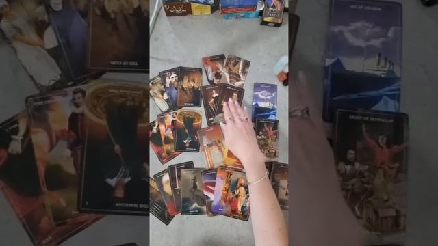 Дмитрий Песков. Карабас Барабас и его куклы. Таро расклад.mp4 смотреть онлайн