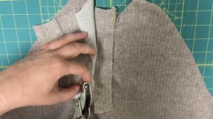 Устанавливаем потайные кнопки