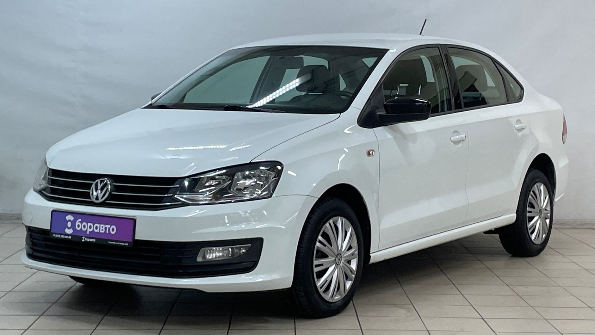 VOLKSWAGEN POLO смотреть онлайн