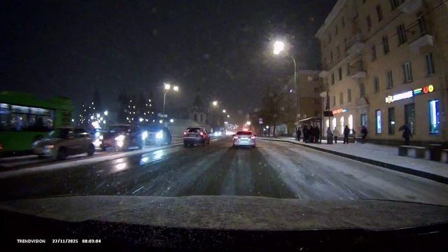 Видеорегистратор TRENDVISION Victory пример ночной видеосъёмки смотреть онлайн