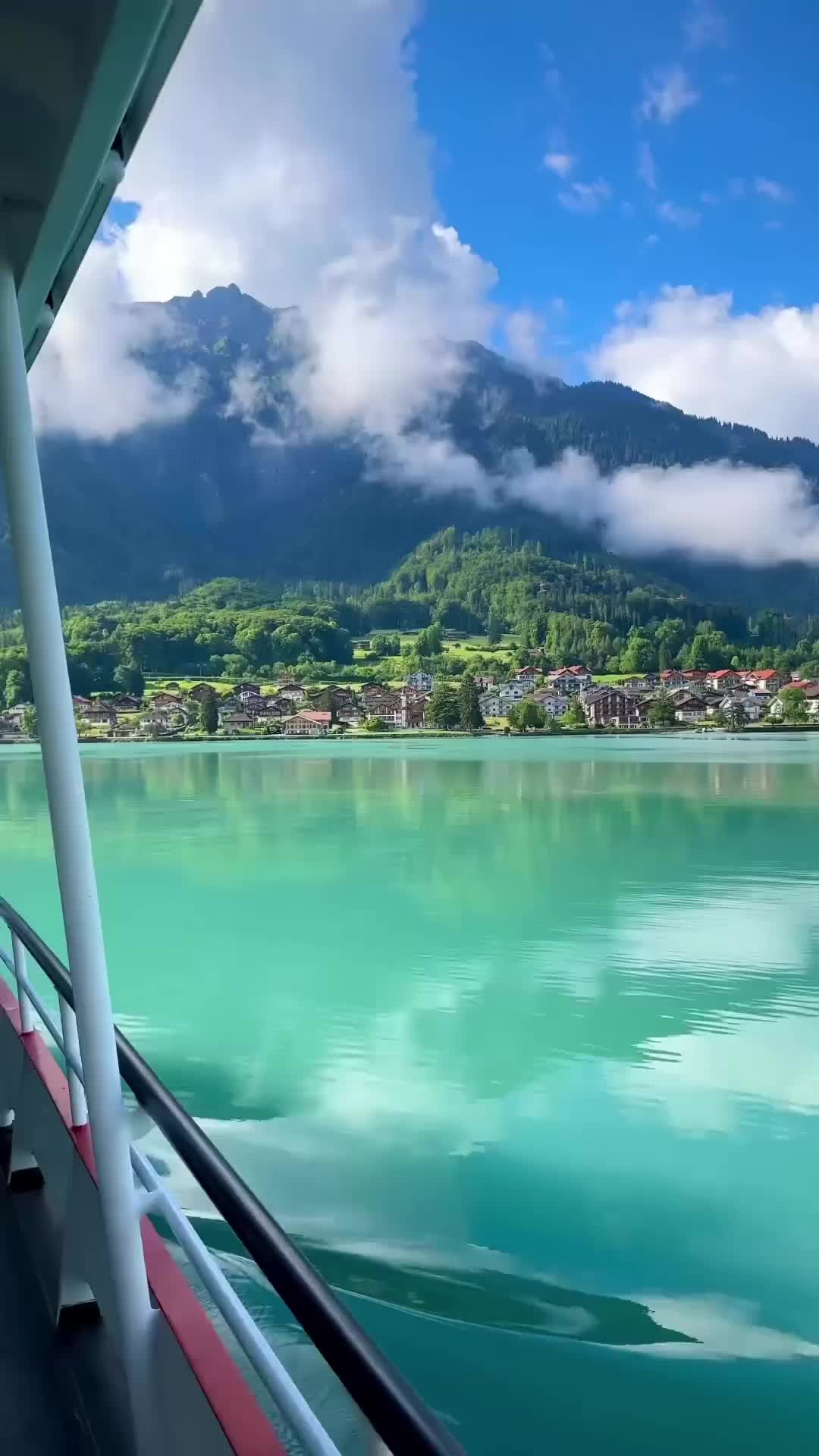 [https://t.me/klincovtravelpro|путешеств]ие по живописному водному пути из Интерлакена в Бриенц п... смотреть онлайн