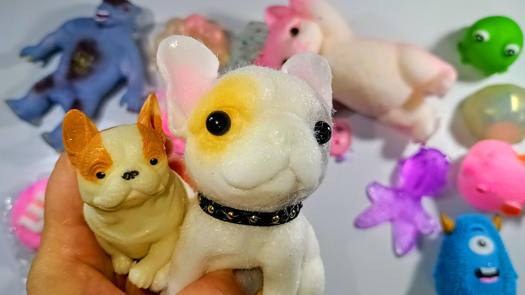 АСМР распаковка сюрприз сквишей и антистрессов ТАБА СКВИШИ лапки 🐾 режу СКВИШИ ✨ смотреть онлайн