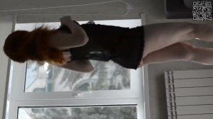 Девушка в танце .