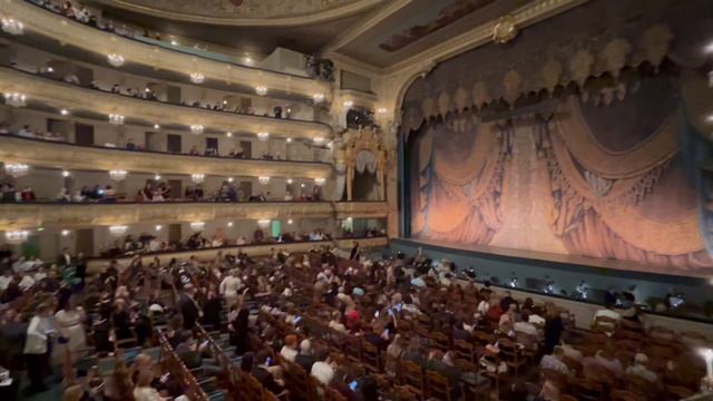 Зрительный зал Мариинского театра (СПб) смотреть онлайн
