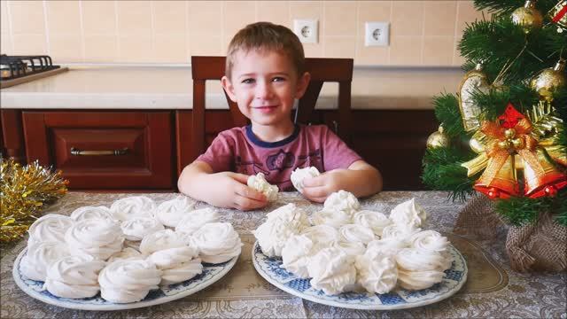 Подробные рецепты приготовления ЗЕФИРА в домашних условиях ЗЕФИР со вкусом Нового Года смотреть онлайн