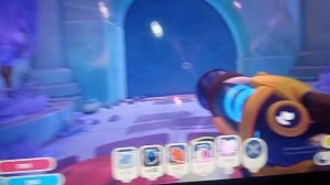 я нашёл дремотного гордо в неизученном месте в сером лабиринте