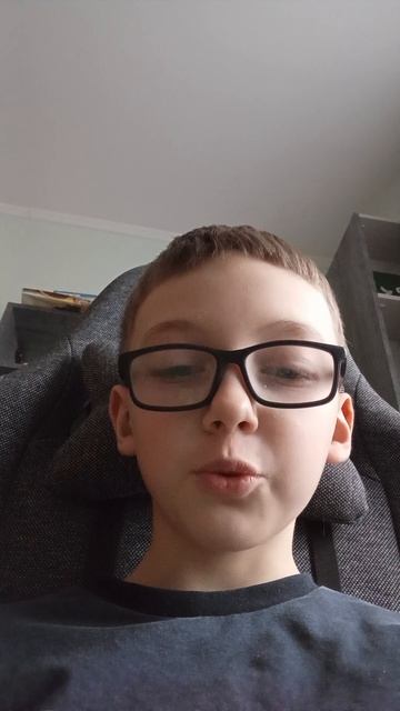 я вернулсяяяяя урааааа!!!!!!