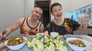 Мукбанг праздничный ужин ДОРМОЕДОВ едущих на ЗИМОВКУ в Таиланд) Налопались ХИНКАЛИ напоследок! Ужин