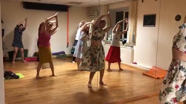 танец каошики.Поддержка женского здоровья: Укрепление тела. Гибкость и осанка: смотреть онлайн